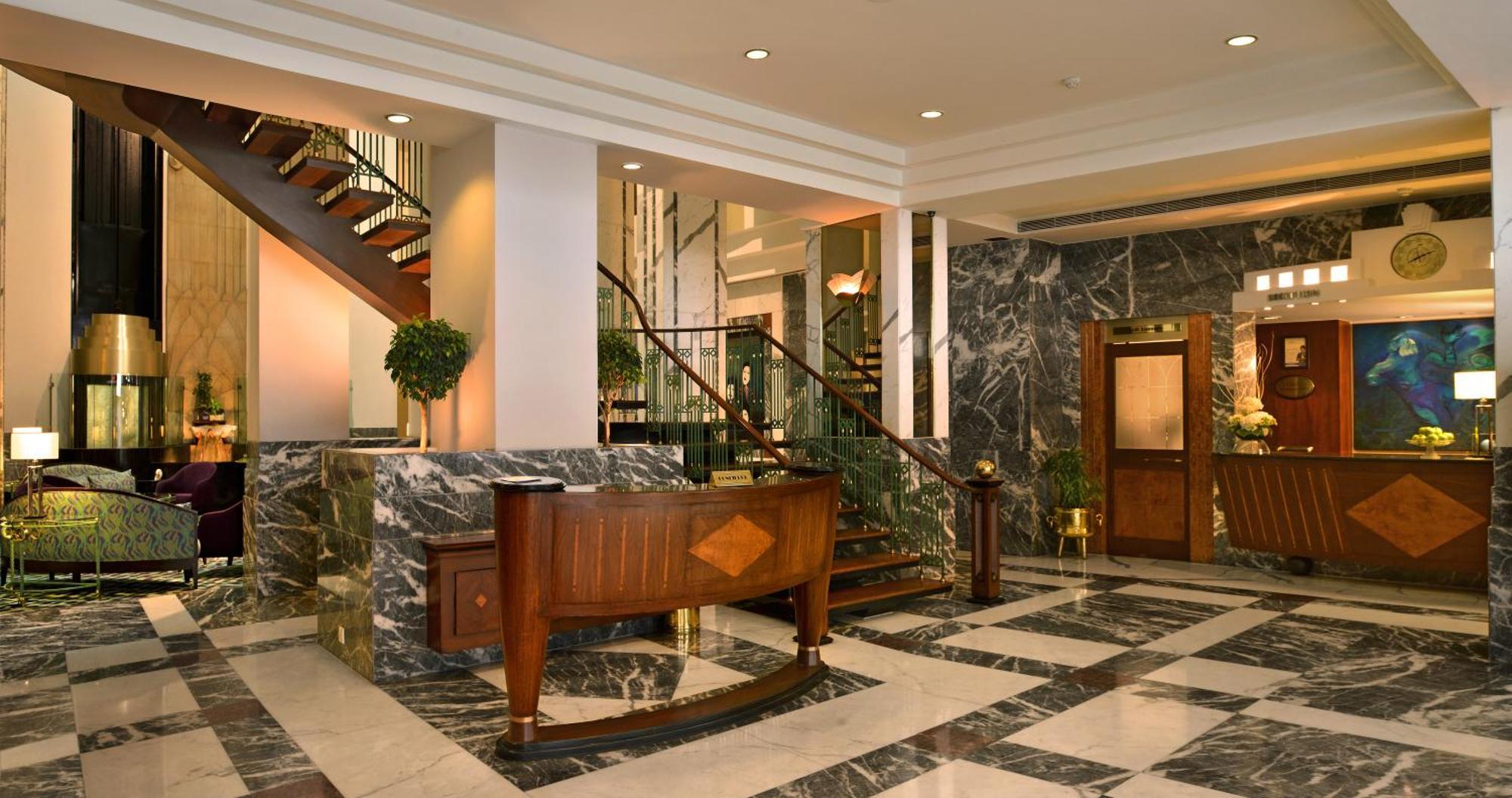 Hotel Marine Plaza Mumbai  Buitenkant foto
