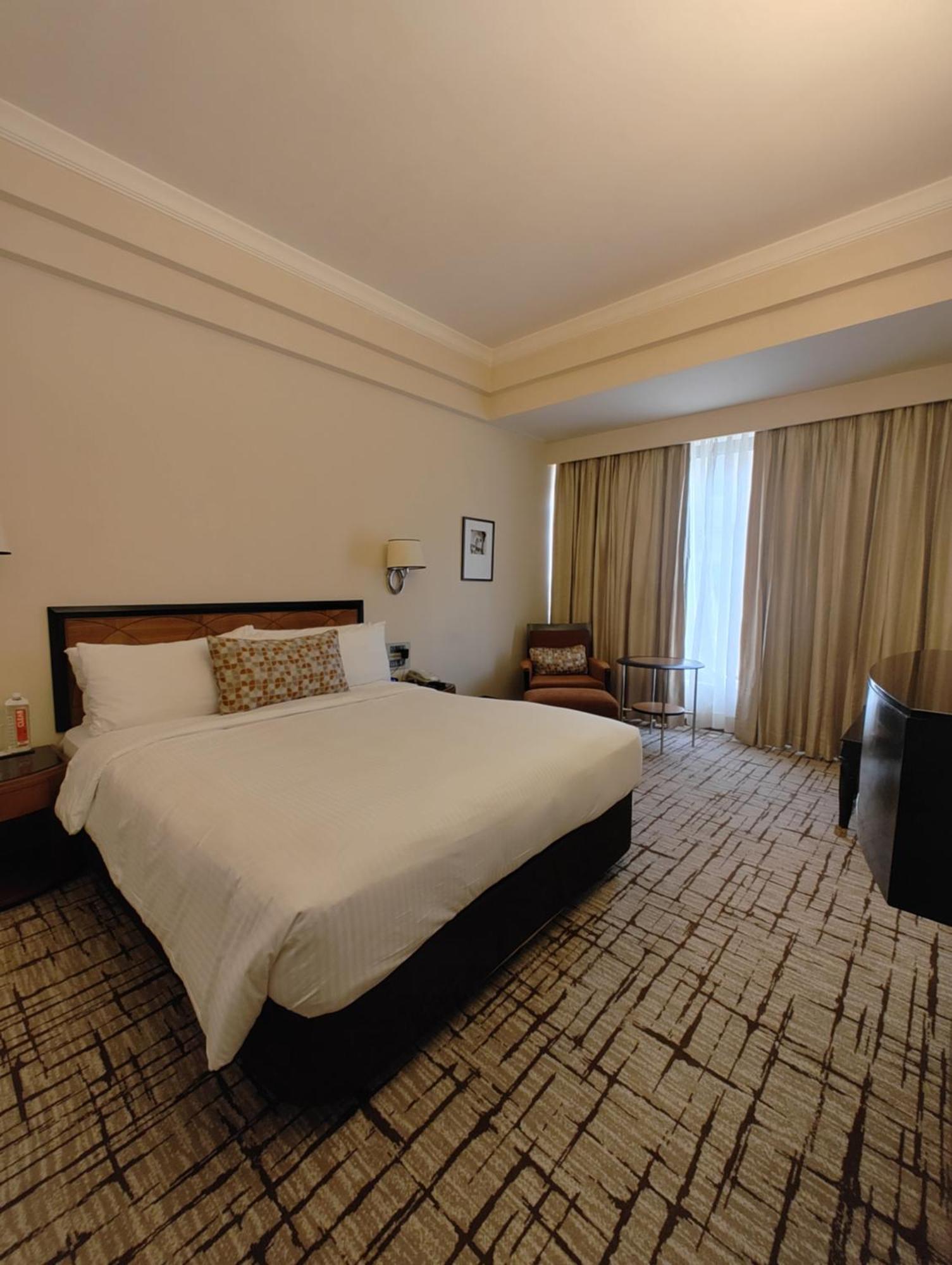 Hotel Marine Plaza Mumbai  Buitenkant foto