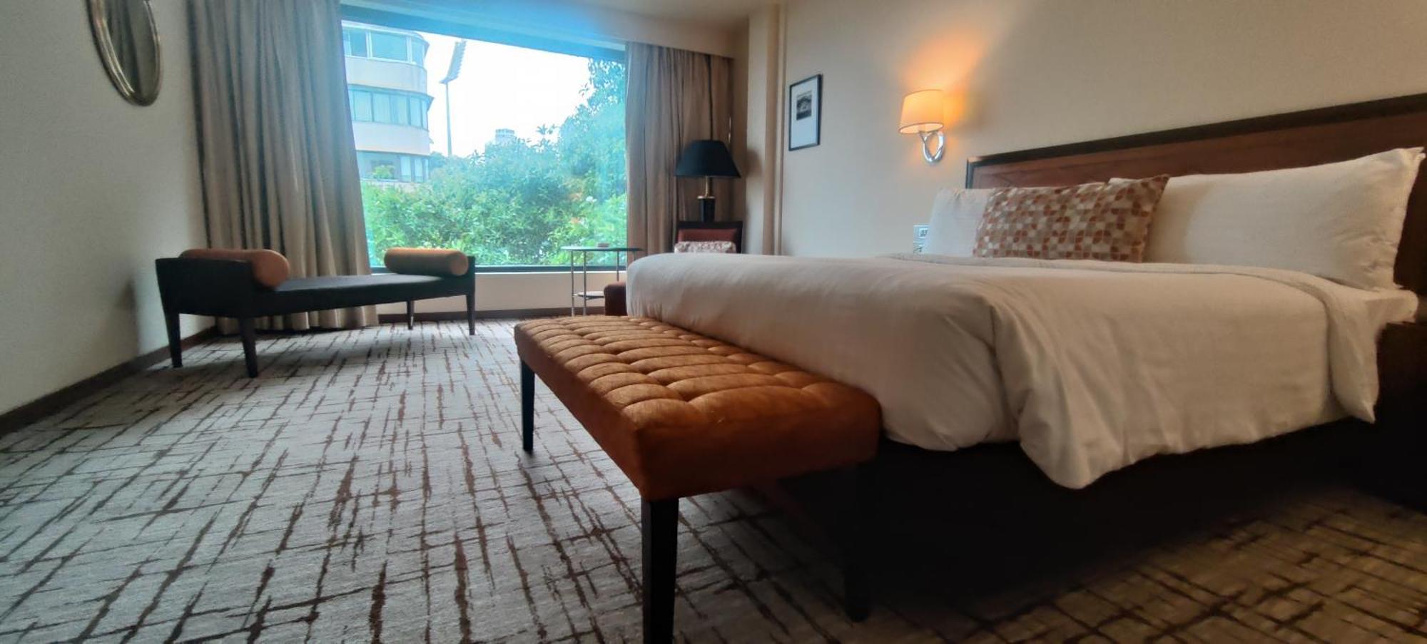 Hotel Marine Plaza Mumbai  Buitenkant foto