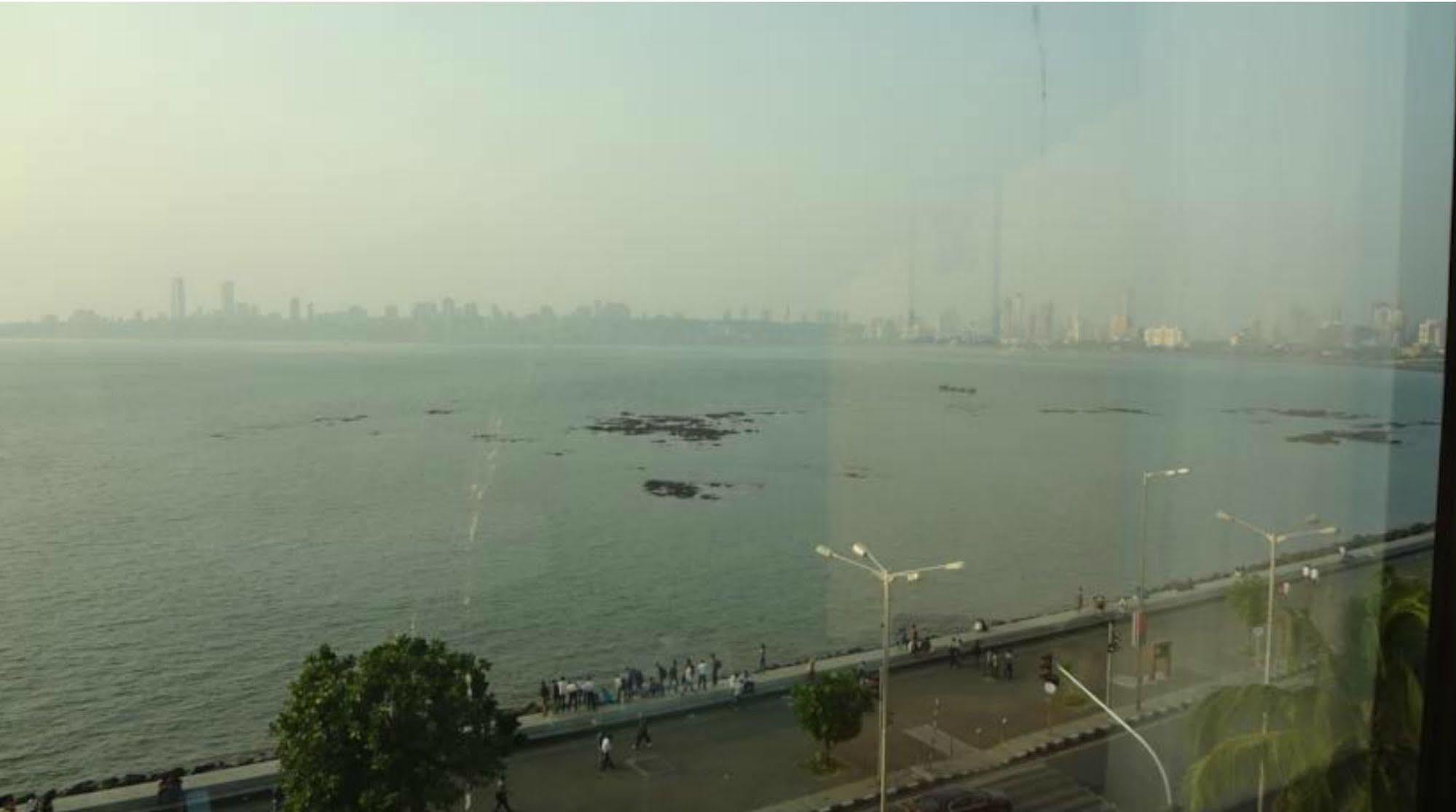 Hotel Marine Plaza Mumbai  Buitenkant foto