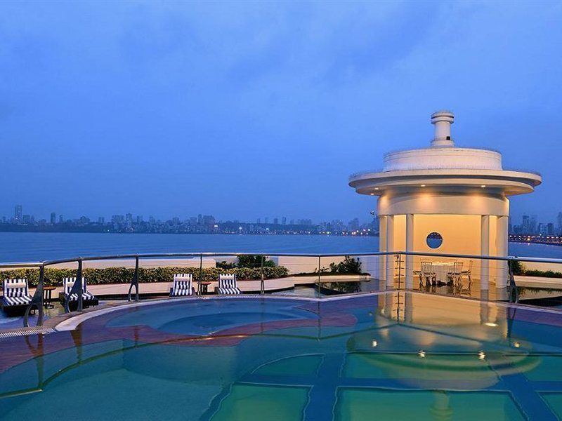 Hotel Marine Plaza Mumbai  Buitenkant foto